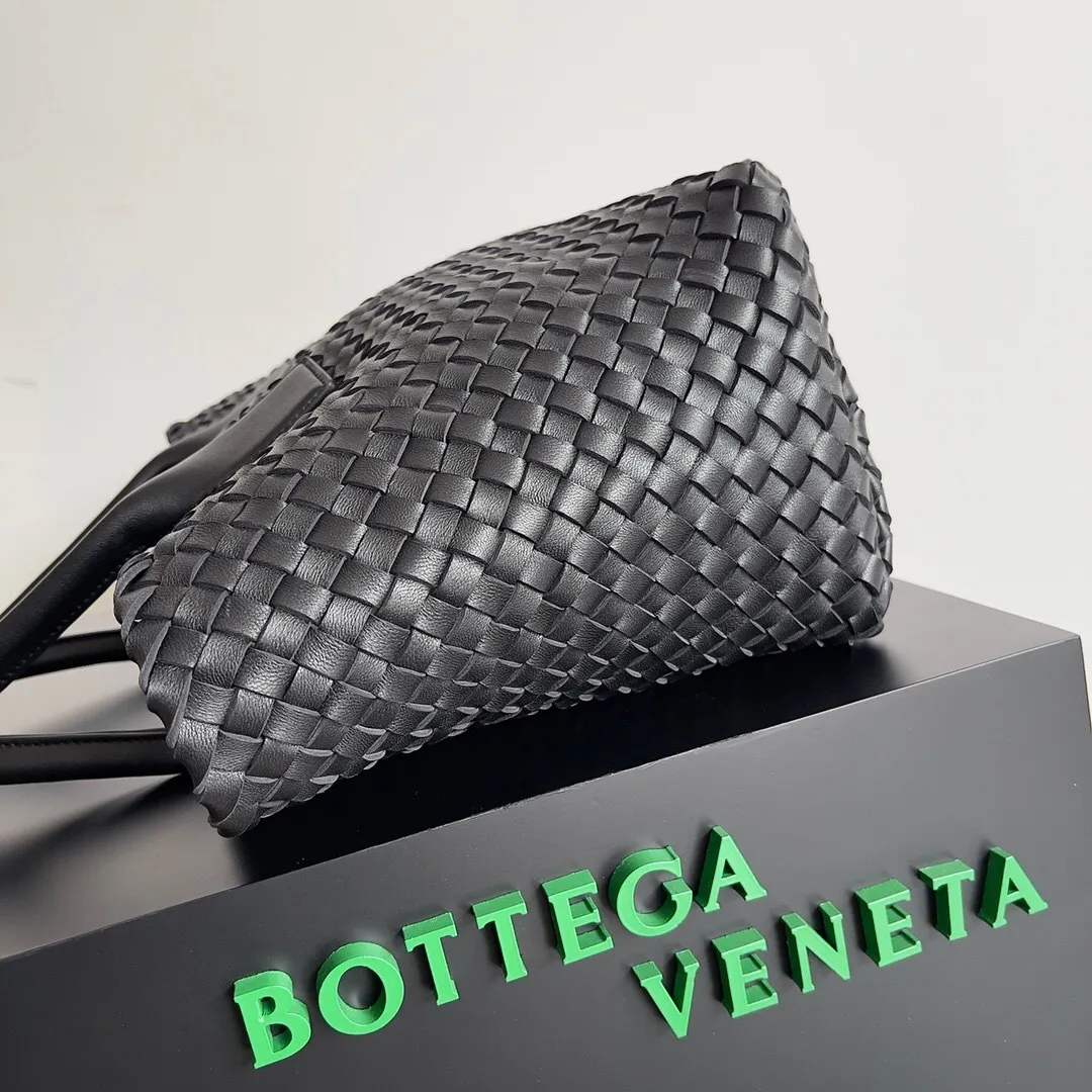 All categories 💚 Authentic bags 💚 BV 2025 new BV handbags